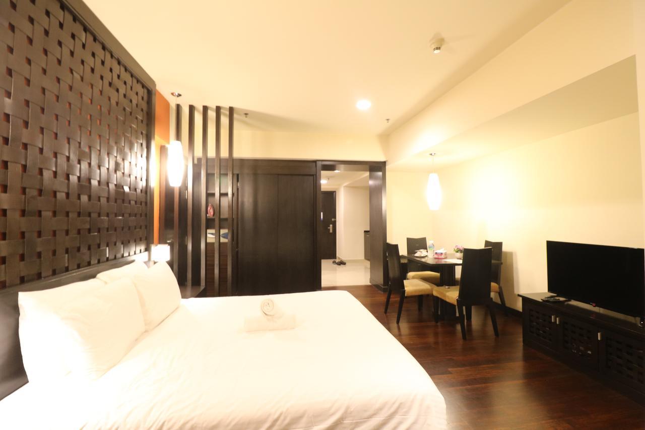 Millennium Suite At Pyramid Tower Petaling Jaya Exterior foto